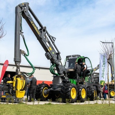 Érkeznek a legújabb John Deere Forestry gépek, a POSCH innovációja már itt is van