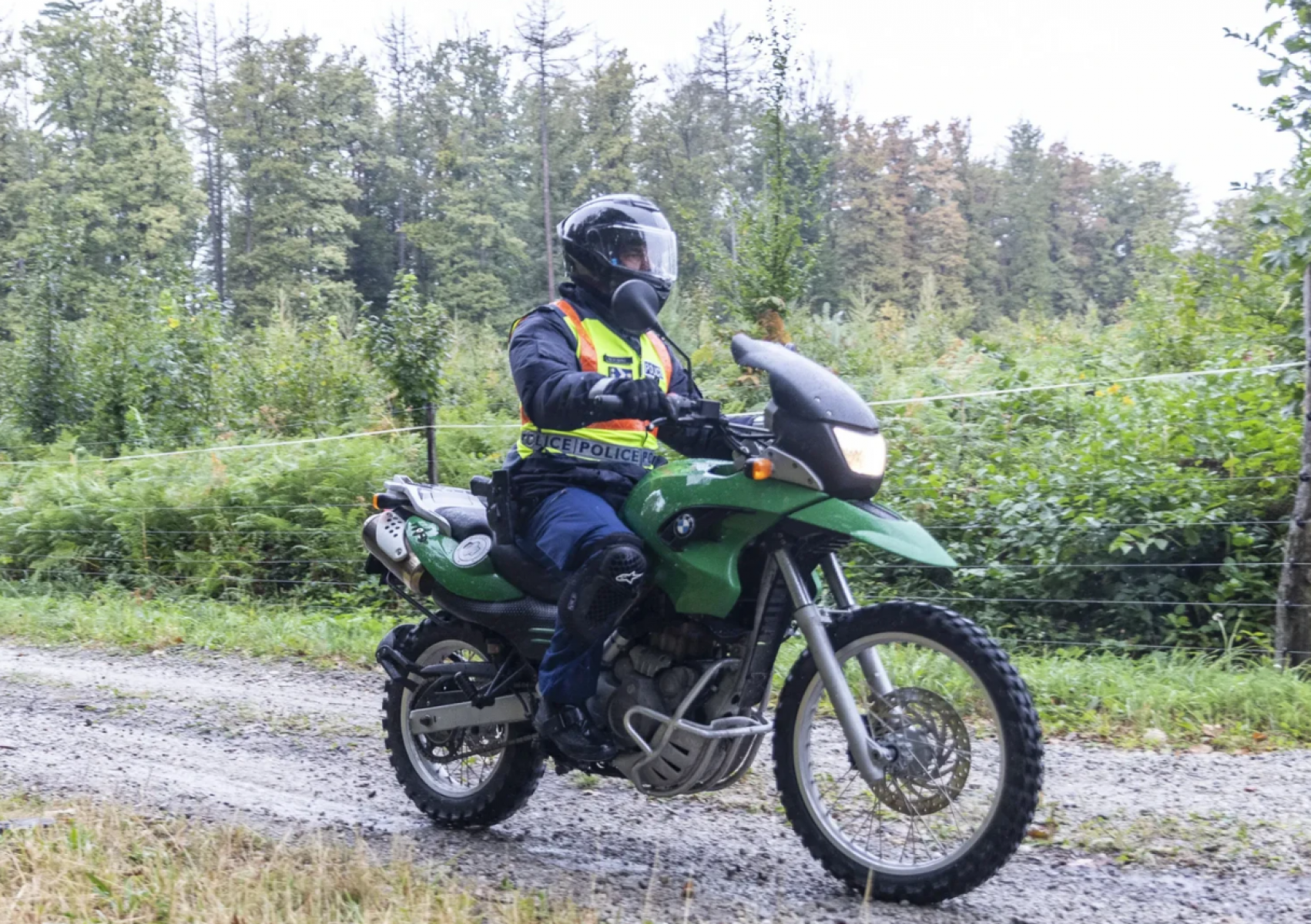 Terepmotoros járőrök a Soproni Parkerdőben